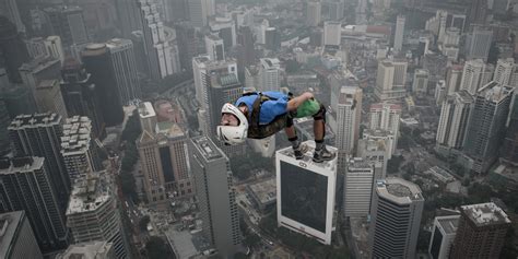 Jurys Out In Freedom Tower Base Jump Case Huffpost