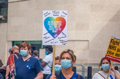 Mar 07, 2021 · prime minister boris johnson has defended plans to give some nhs staff in england a 1% pay rise, amid warnings that undervalued nurses could quit. LONDON/ENGLAND- 12 September 2020: NHS workers demand pay ...