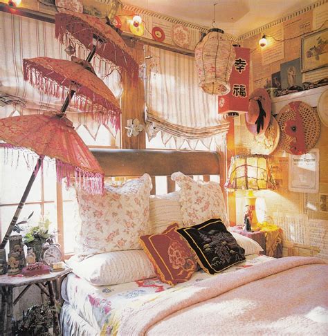 Inspired by the stylecaster bohemian bedroom, you can even combine it with rustic elements. Babylon Sisters: Bedroom Inspiration (With images ...