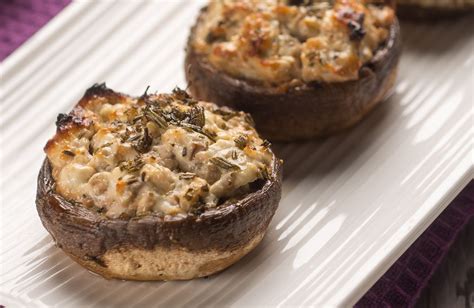 Crabmeat and bread crumbs make up a simple and very tasty stuffing for mushrooms. Outback Crab Stuffed Mushrooms Nutrition - NutritionWalls