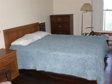 Several sleep 6 and all larger units have living rooms. Main bedroom with double bed - Picture of Fort Robinson ...