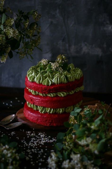 레드벨벳) is a south korean girl group formed and managed by sm entertainment. Red Velvet Cake mit Moringa - Weise Schokoladen Buttercre ...