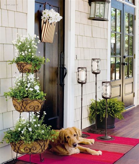 If you can't find a fishing creel of your own to mimic this look, scour your local vintage store for a small rattan. How to Spruce Up Your Porch For Spring: 31 Ideas | DigsDigs