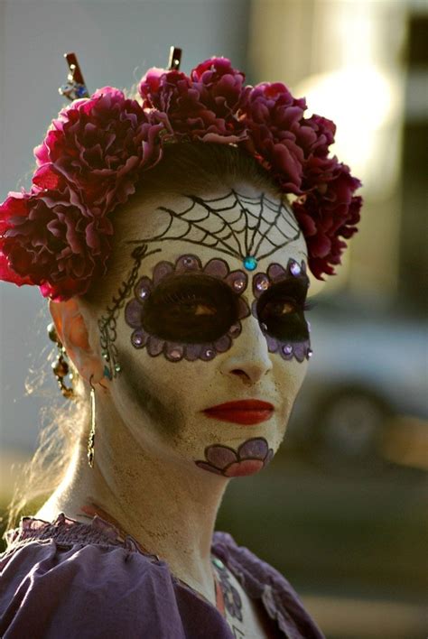I love the day of the dead theme so much and of course mariachi noctis, always a fave outfit of his. Day of the Dead Makeup