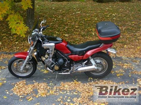 The 1986 yamaha fazer fz700 for sale has been rebuilt with a new chain, sprockets and a new speedometer cable just installed on it last fall. Yamaha FZX 700 Fazer