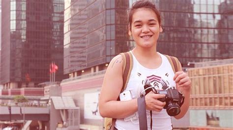 Filipino Maid Working In Hong Kong Wins Photography Scholarship