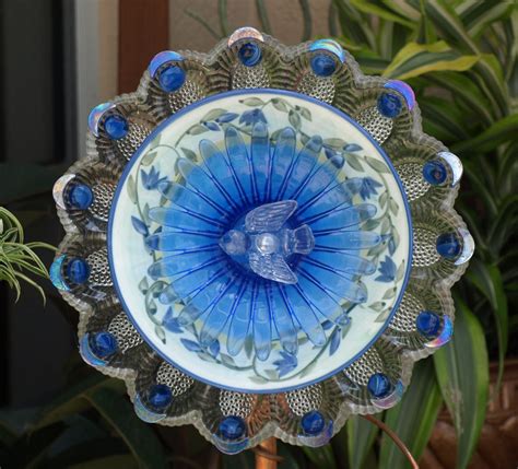 Glass flowers in a vase. Blue Repurpose Glass Plate Flower No-Kill Ever-Blooming ...