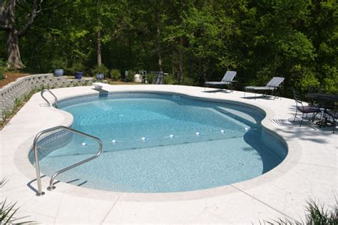 Inground Pools Above Ground Pools Griffin Pools And Spas