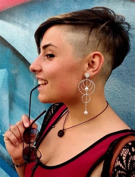 Pixie Cuts With Shaved Sides 25 Styling Ideas For 2024