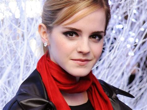 Emma Watson Wallpapers ~ Wall Pc