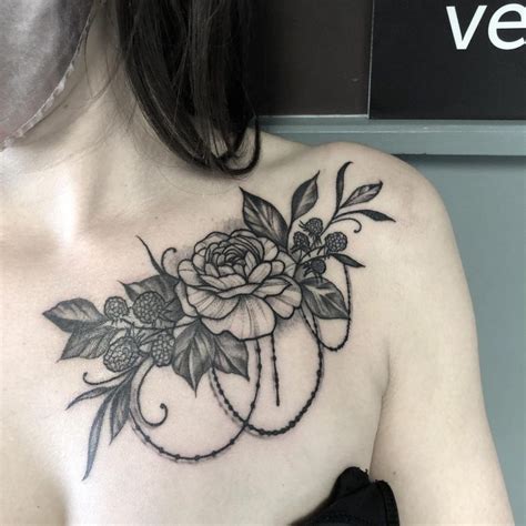 Details 100 About Female Chest Tattoos Super Cool Indaotaonec