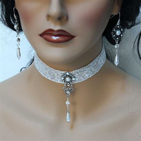 White Lace Victorian Choker Necklace Bridal Choker Sequin Collar