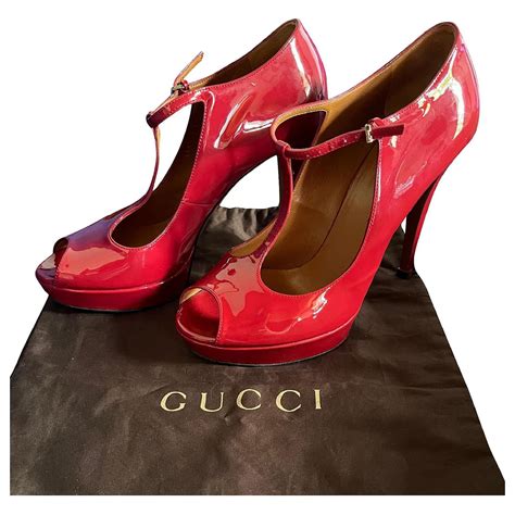 Gucci Red High Heels Ng