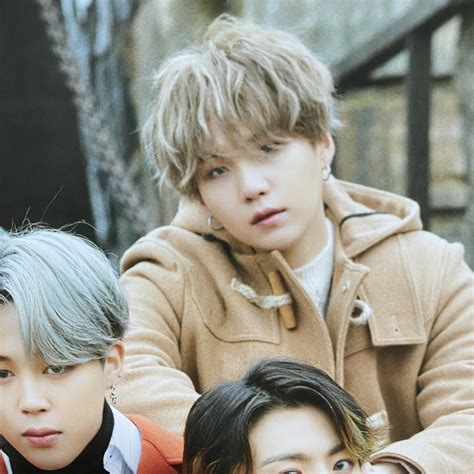 Pls give me winter package pic.twitter.com/7vk46vvv8p. #BTS 2020 Winter Package in 2020 | Min yoongi bts, Bts ...
