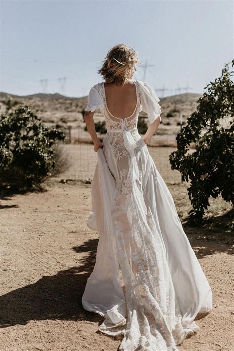 Hayley Romantic Bohemian Wedding Dress Dreamers And Lovers Weddingdresses In 2020 Crepe