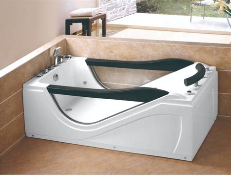 China Double Glass Panel Transparent Whirlpool Tub With