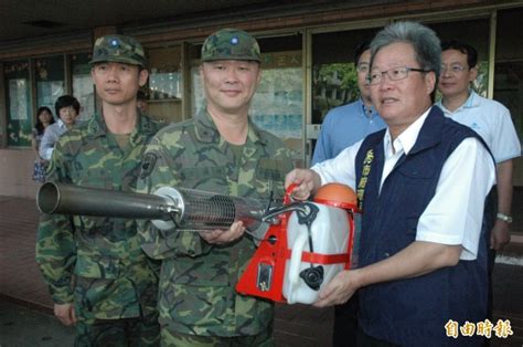 The site owner hides the web page description. 高雄登革熱疫情嚴峻 國軍化學兵支援噴藥 - 生活 - 自由時報電子報