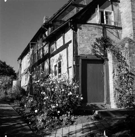 Photograph Of A House Possibly In Worcestershire‘ John Piper C1930s
