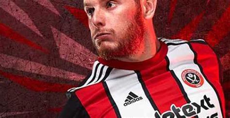 0 artikel online sheffield united fusskball trikot schon verkauft worden. Adidas Sheffield United 17-18 Heimtrikot veröffentlicht ...