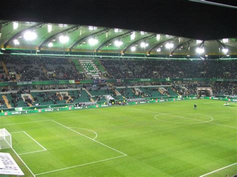Vfl Wolfsburg Stadium : Aok Stadion Vfl Wolfsburg : The stadium is currently used mostly for the ...