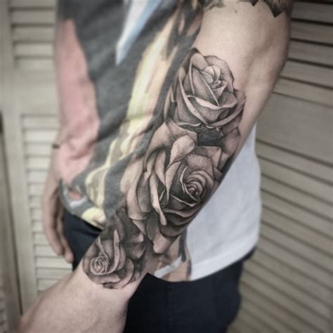 Rose tattoos are always a popular option for guys and the forearm offers the perfect placement for them. Men Flower Tattoo on Pinterest | Rose tattoos for men ...