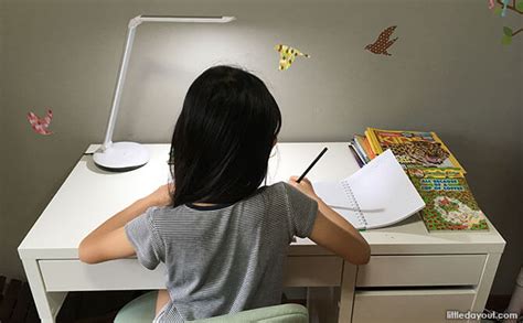 They typically also incorporate a unique style that perfectly matches the taste and personality of the student. What You Need To Know When Choosing Study Lamps For Kids - Little Day Out