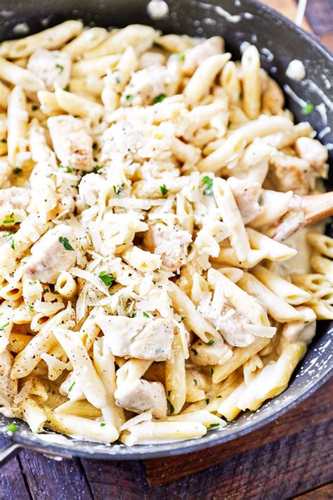 The Best One Pot Chicken Alfredo Recipe The Country Food
