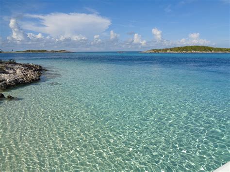 Crystal Clear Waters Of The Exuma Cays Bahamas [2592 X 1944] [oc] R