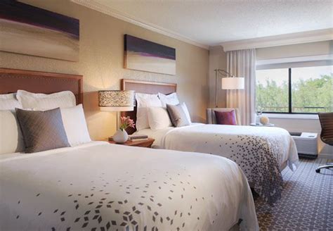 Doubledouble Guest Room Room Hotel Bed