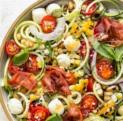 Salade Aux Courgettes Tomates Et Mozzarella D Lice Pour Votre Entr E