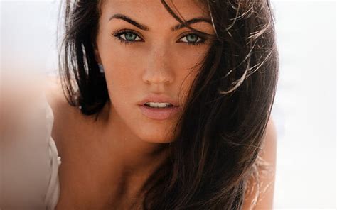 Hd Wallpaper Megan Fox Model Beach Portrait Headshot Beautiful