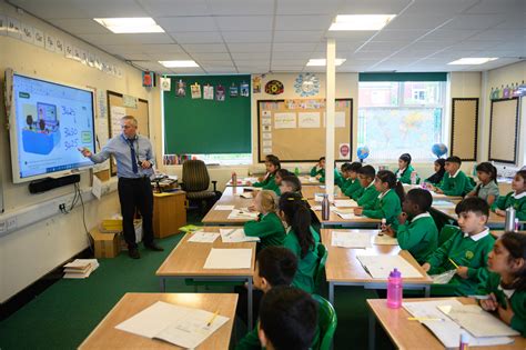 Considering the neet 2020 examination scheduled on 13th, we have received numerous requests from the student community on lifting lockdown norms on 12th, helping ease their travel to examination. When is October half-term 2020? UK school holiday dates ...