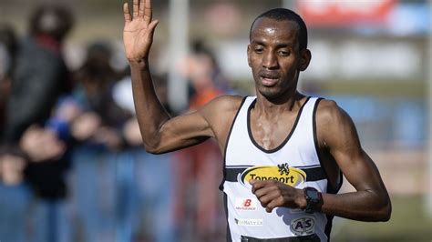 Bashir will run the tokyo marathon this sunday and is looking to cont. Bashir Abdi fera sa rentrée à Dour