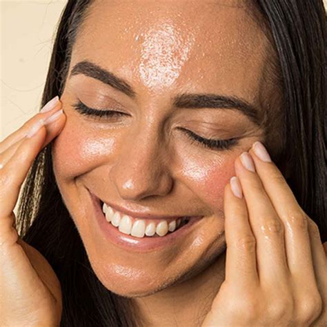 Get Rid Of Oily Skin Effective Home Remedies