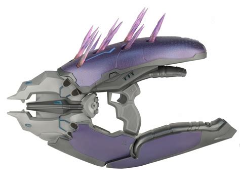 Halo Full Size Prop Replica Needler