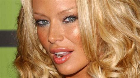 Jenna Jameson Gives An Update On Her Hospital Stay