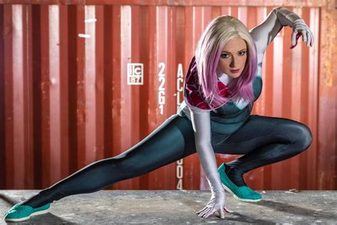 Gwen Stacy Cosplay Pic 84 Spider Gwen Cosplay Gallery Luscious