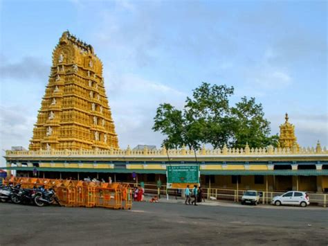 10 Fascinating Facts About Chamundi Hill That You Should Know 2021