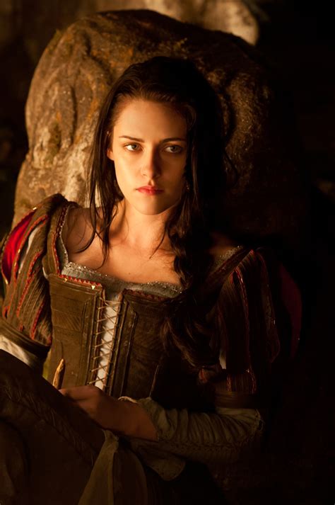 Snow White And The Huntsman Picture 58