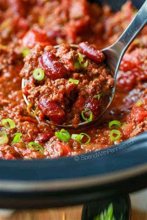 Here are some we thought of a great slow cooker recipes stash and a crockpot can make dinner incredibly easy, healthy, and delicious. Easy Crock Pot Chili Recipe - Spend With Pennies