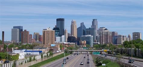 Amazing Minneapolis Skyline and History | Urban Splatter