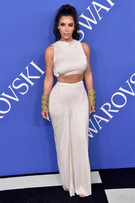 Kim Kardashian 2018 Cfda Fashion Awards In New Yor Hot Celebs Home