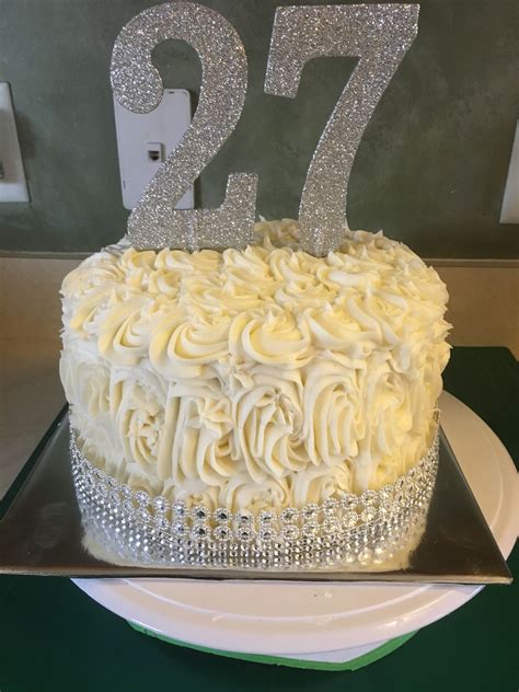 Rosette Cake 26 Birthday Cake Golden Birthday Cakes Birthday Cake