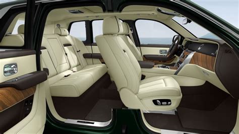 Rolls Royce Cullinan Interior Back Seat Malaynau