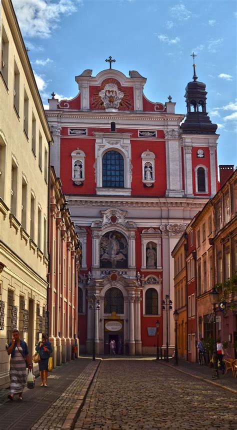 Poznan was once the capital of poland and is still the capital of the wielkopolska region. Poznan, Poland (by Robert Skorek) | Poznan, Travel ...