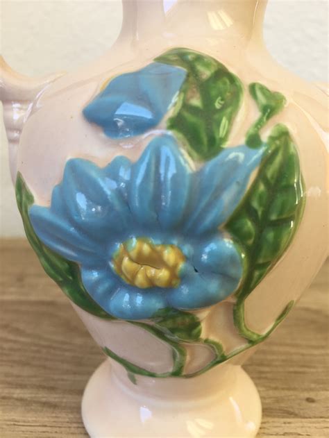 Vintage 1940s Hull Pottery Vase With Blue Magnolia Flowers Etsy