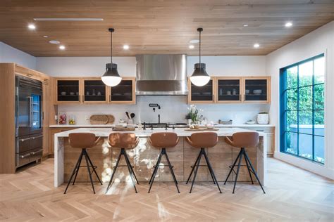 Kitchen Lighting You Can Choose For Your Remodel