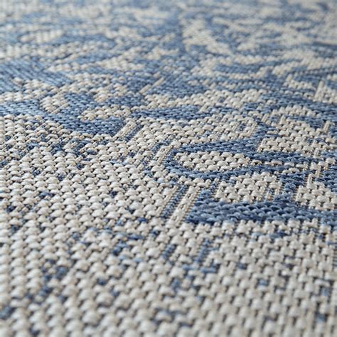 Sie bringen mit farbe und struktur mehr persönlichkeit in dein heim. Outdoor Teppich Blau Beige Orient Design Blumen Muster ...