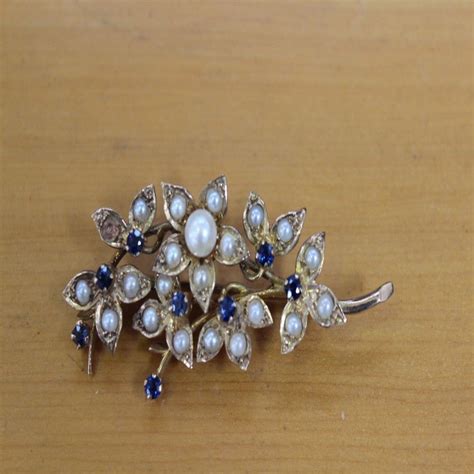 9ct Gold Brooch With Sapphires And Seed Pearls Brooches Jewellery