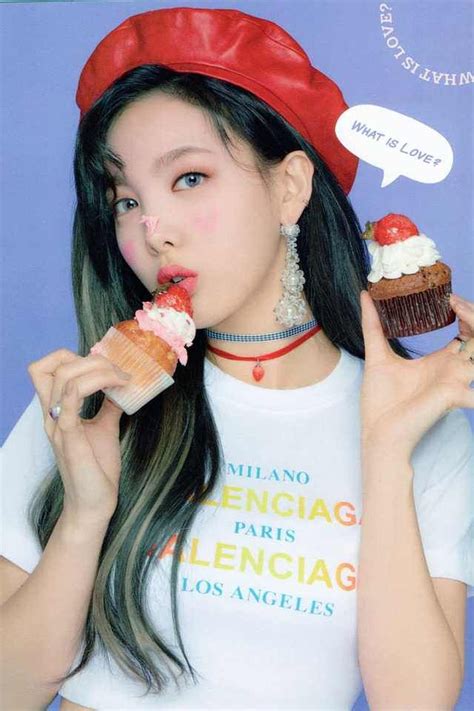 Lyrically, the song is about the fantasy of love that viewers see and imagine after learning about it through books, movies or dramas. TWICE - What is Love (Album Scans) | Nayeon, Nayeon twice ...